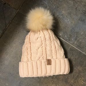 NWOT Cream beanie